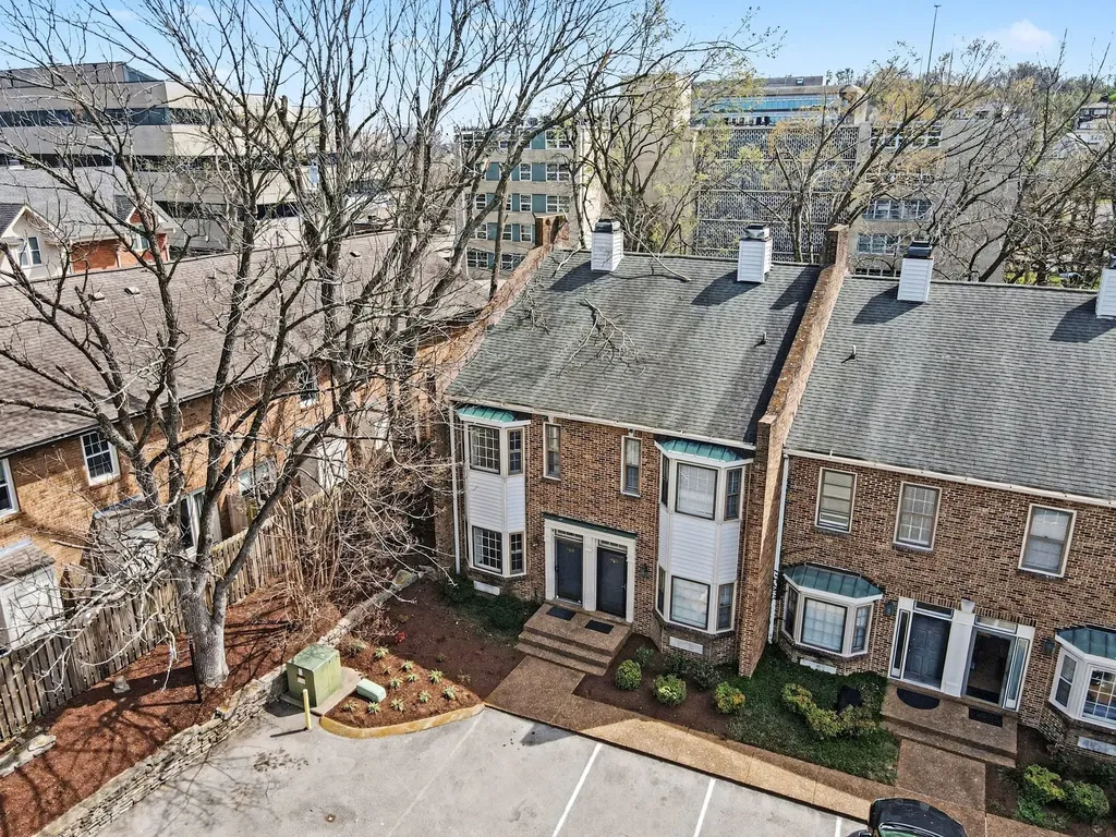 109 Fairmont Place Nashville TN 37203