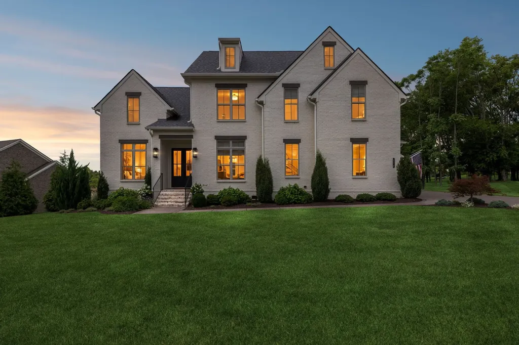 4770 Woodrow Place Arrington TN 37014