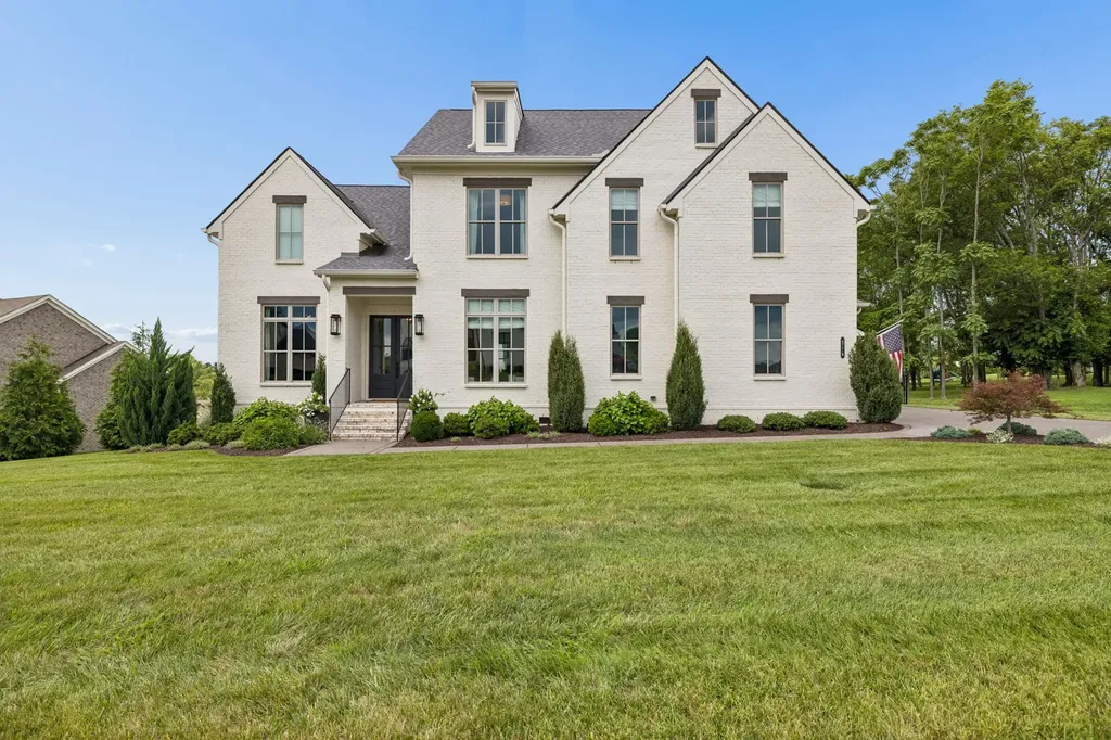 4770 Woodrow Place Arrington TN 37014