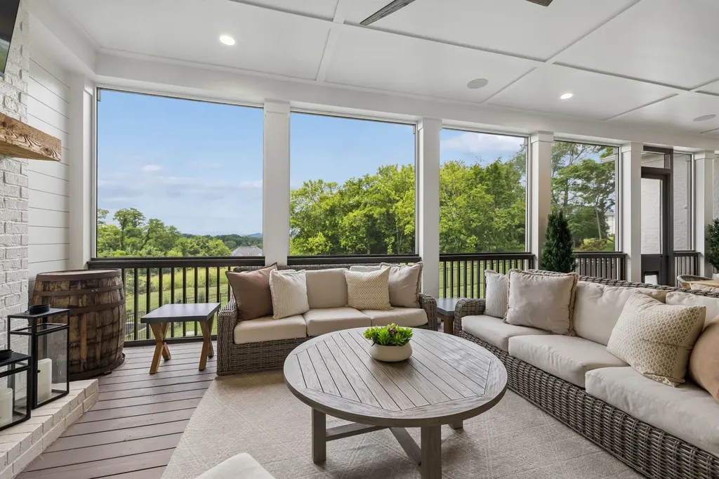 4770 Woodrow Place Arrington TN 37014