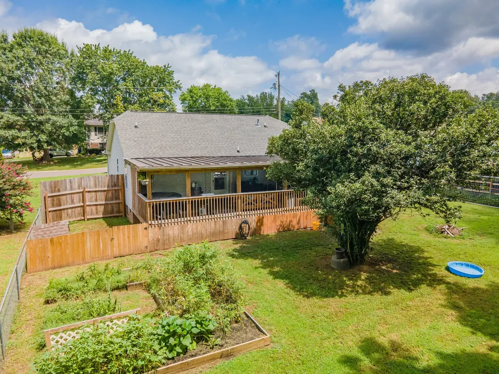 514 Winning Drive Columbia TN 38401