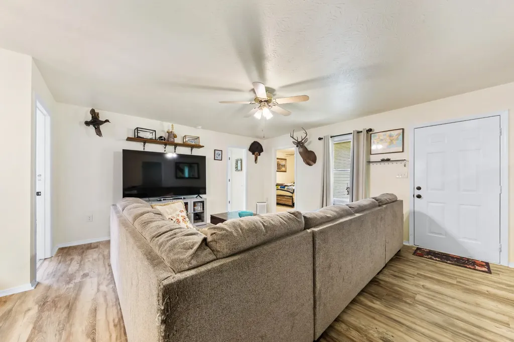 514 Winning Drive Columbia TN 38401
