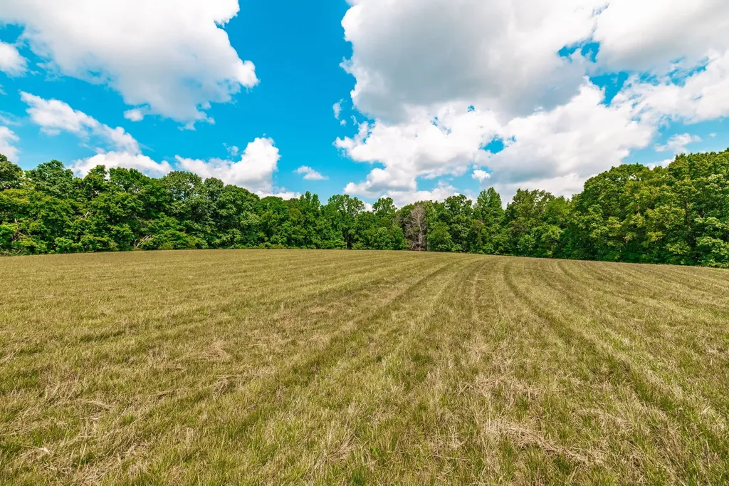 0 New Hall Road Greenbrier TN 37073
