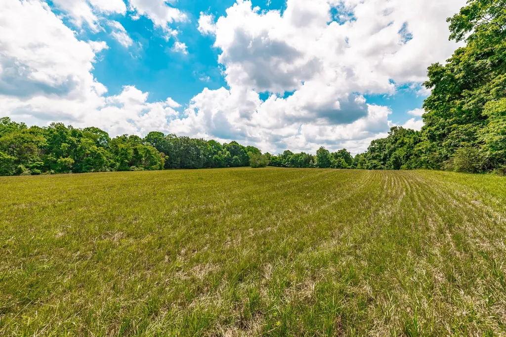 0 New Hall Road Greenbrier TN 37073