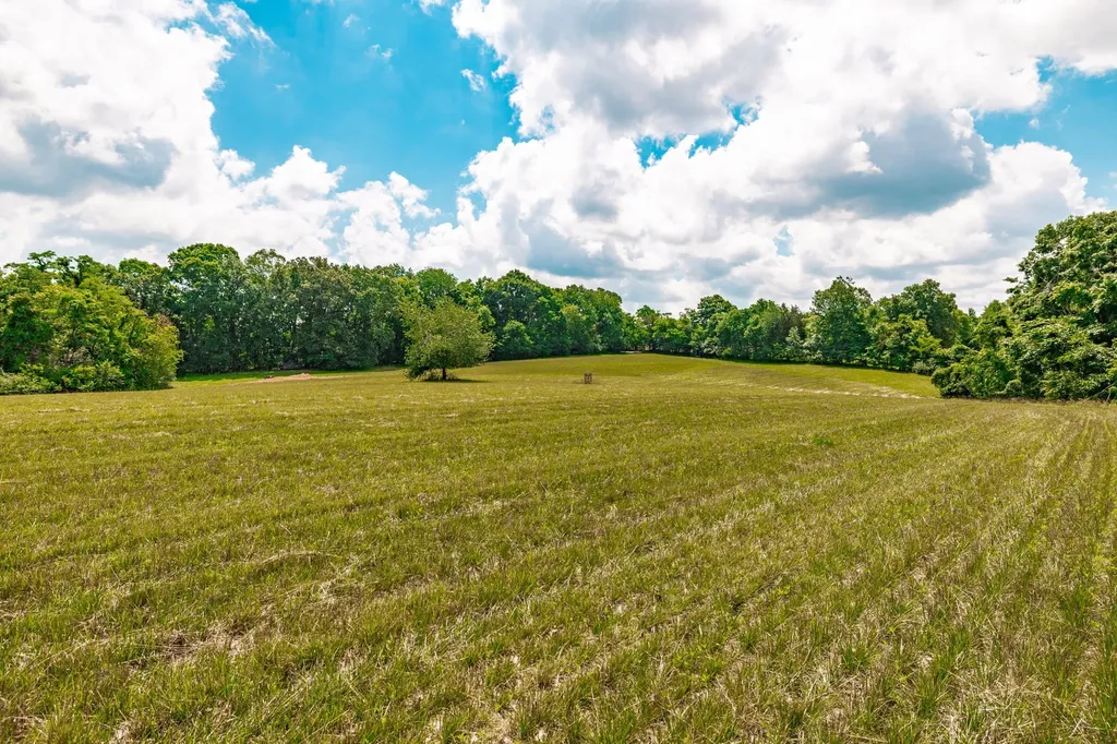 0 New Hall Road Greenbrier TN 37073