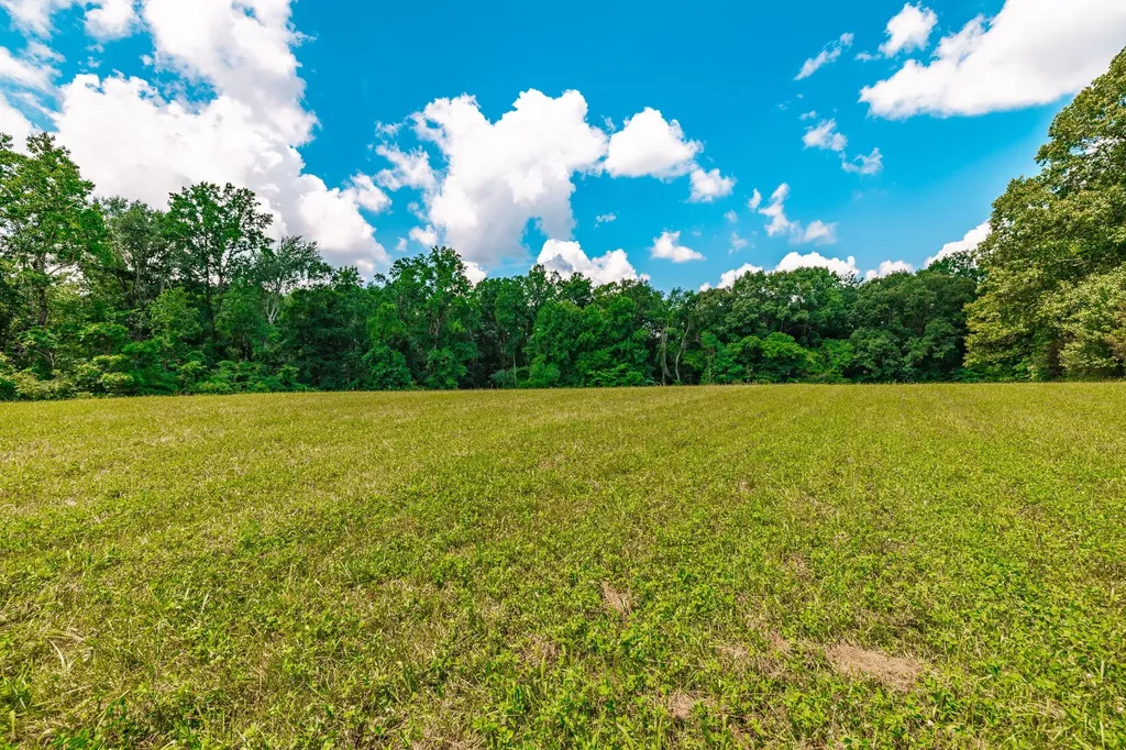 0 New Hall Road Greenbrier TN 37073