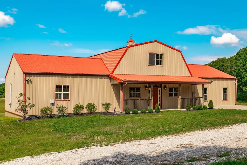 2726 New Hall Road Greenbrier TN 37073