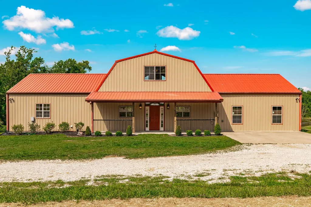 2726 New Hall Road Greenbrier TN 37073
