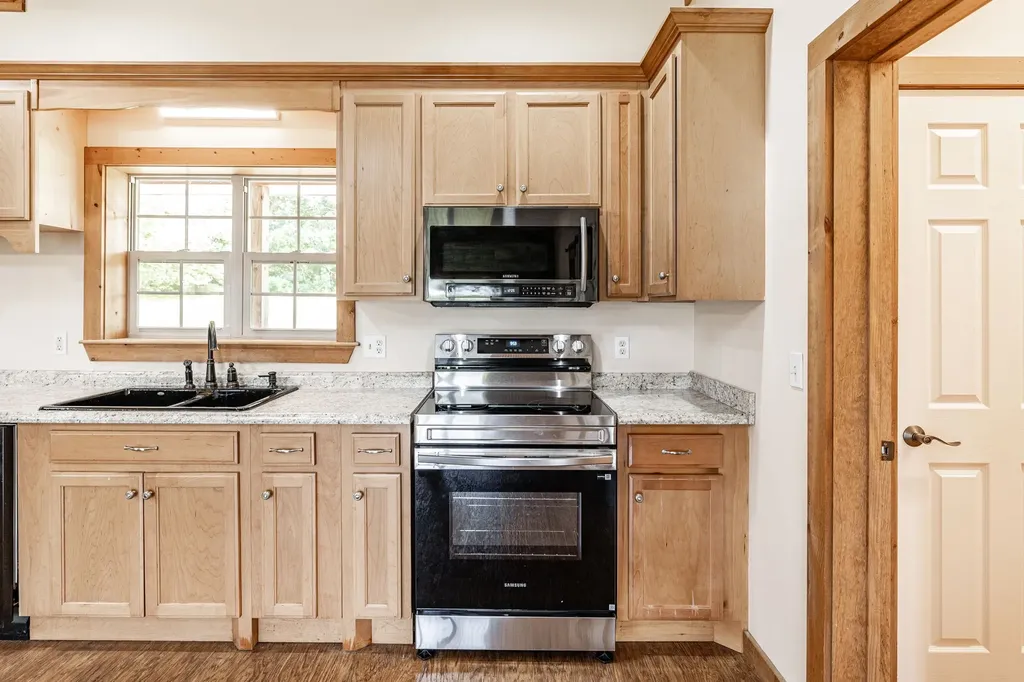 2726 New Hall Road Greenbrier TN 37073