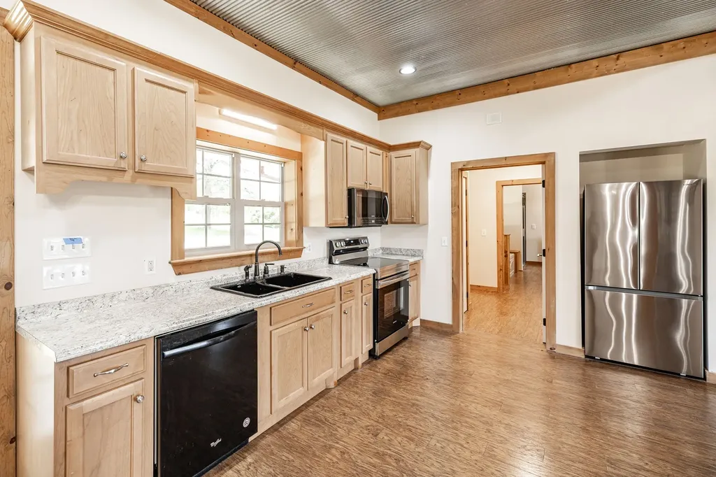 2726 New Hall Road Greenbrier TN 37073