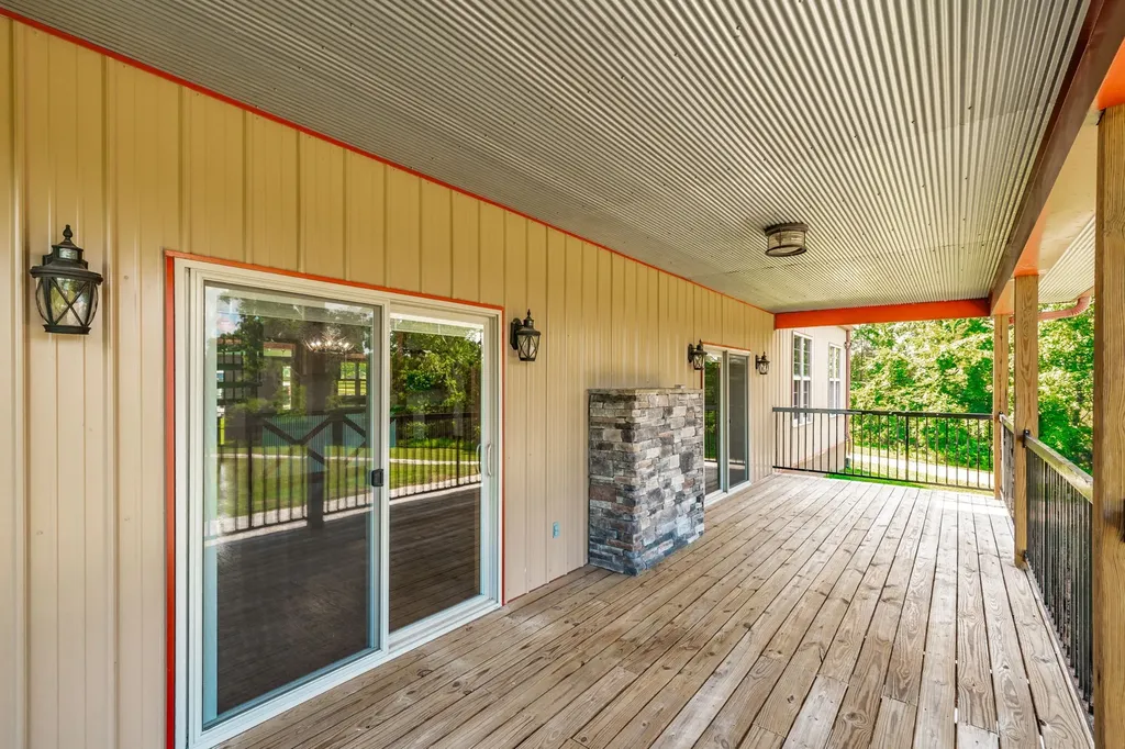 2726 New Hall Road Greenbrier TN 37073