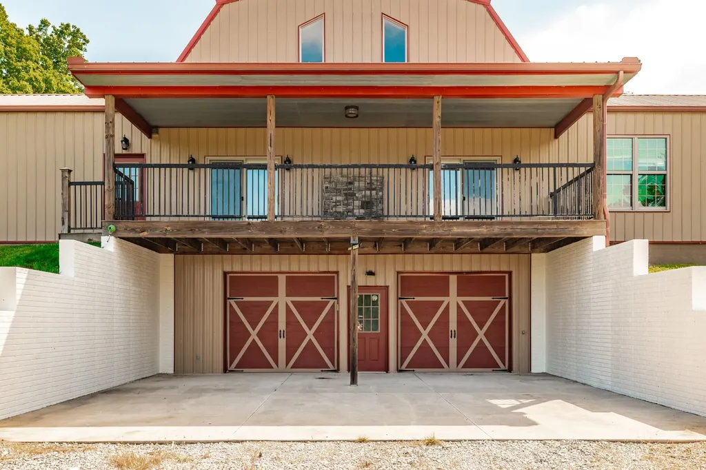 2726 New Hall Road Greenbrier TN 37073