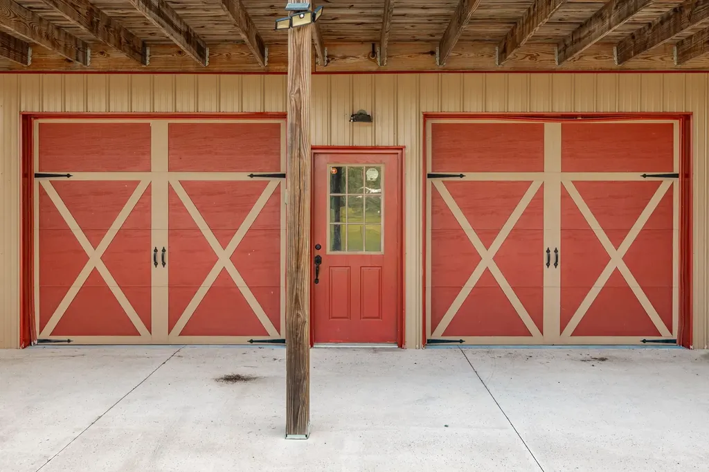 2726 New Hall Road Greenbrier TN 37073