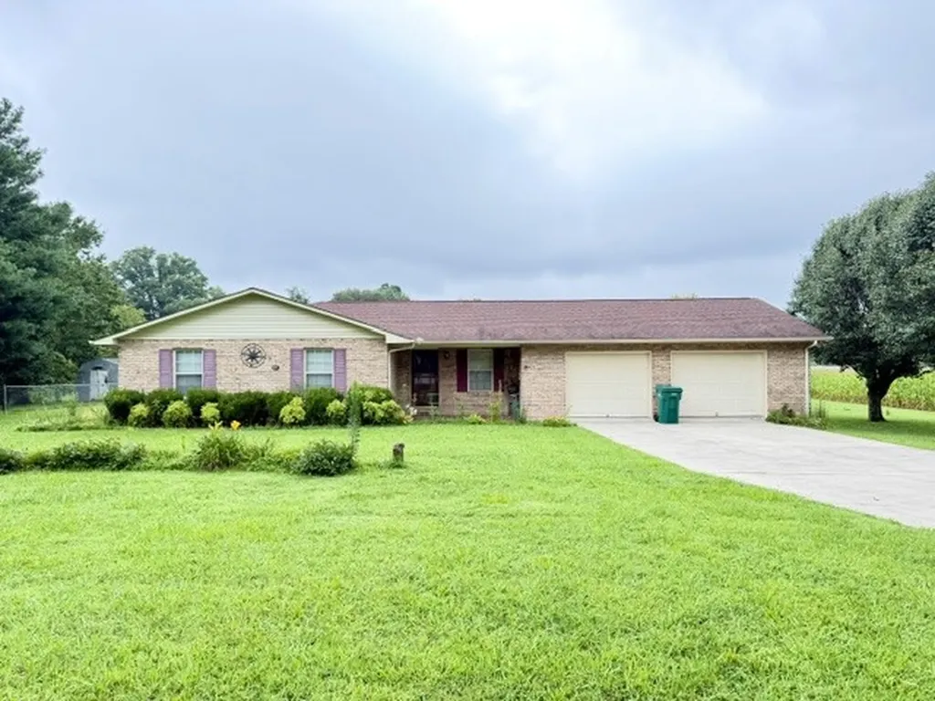 46 Woods Edge Road Winchester TN 37398