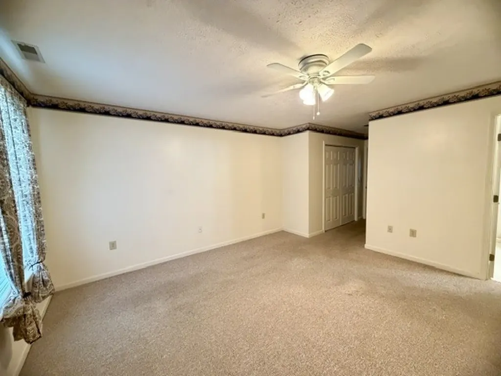46 Woods Edge Road Winchester TN 37398