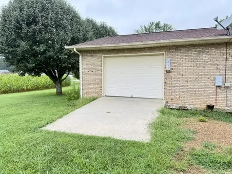 46 Woods Edge Road Winchester TN 37398
