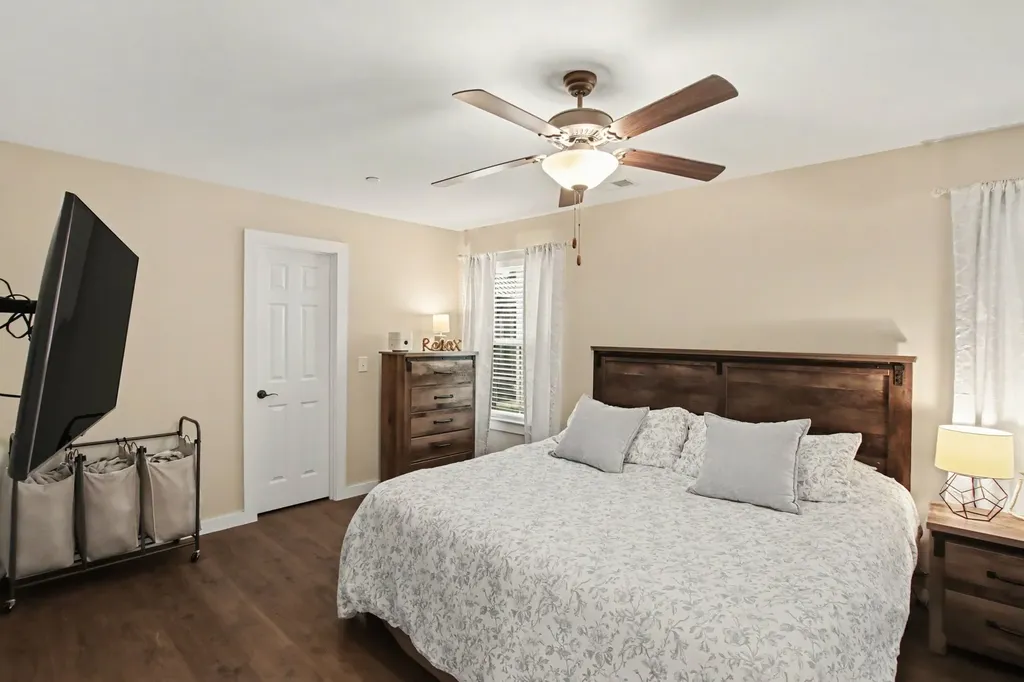 215 Emmett Drive White House TN 37188
