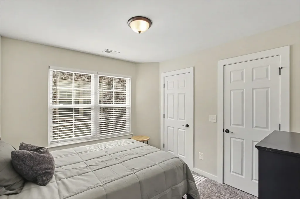 215 Emmett Drive White House TN 37188