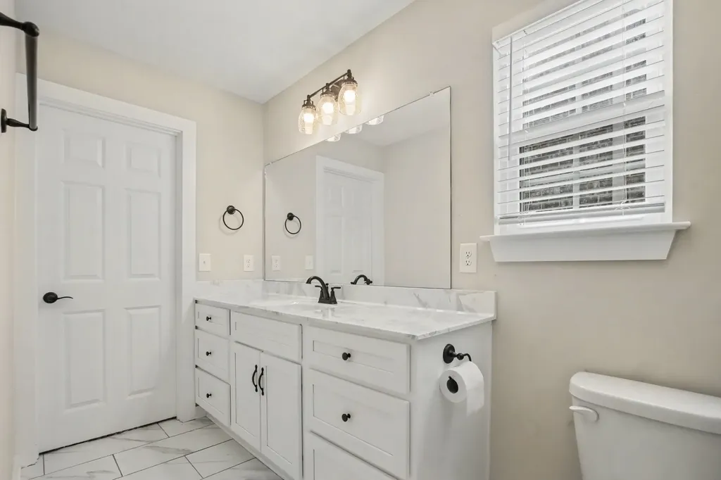 215 Emmett Drive White House TN 37188