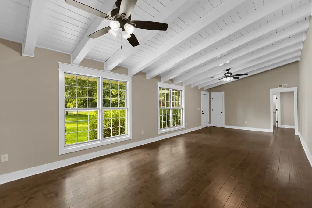 204 Foxboro Lane Tullahoma TN 37388