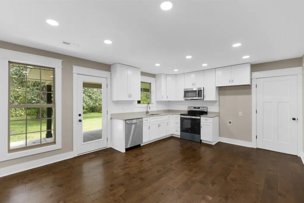 204 Foxboro Lane Tullahoma TN 37388