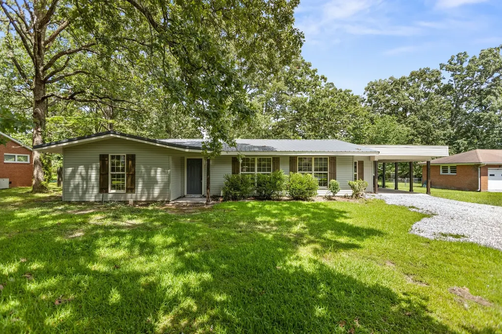 204 Foxboro Lane Tullahoma TN 37388