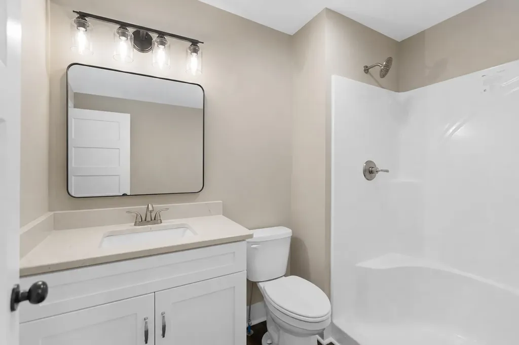 204 Foxboro Lane Tullahoma TN 37388