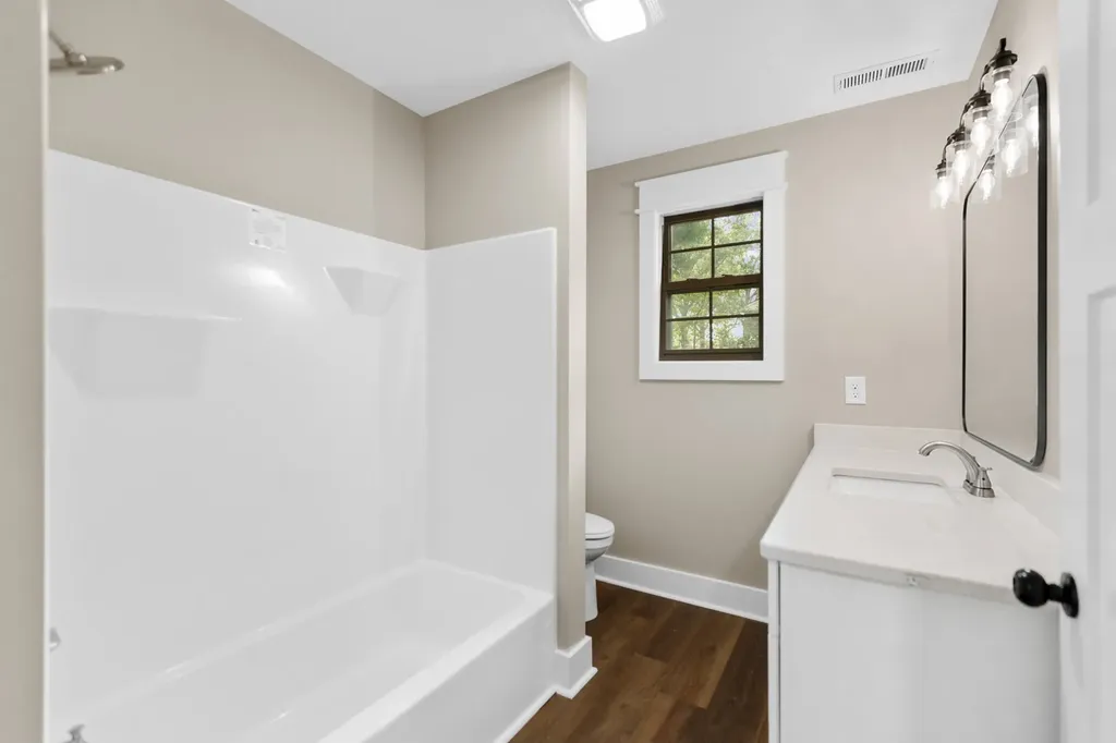 204 Foxboro Lane Tullahoma TN 37388