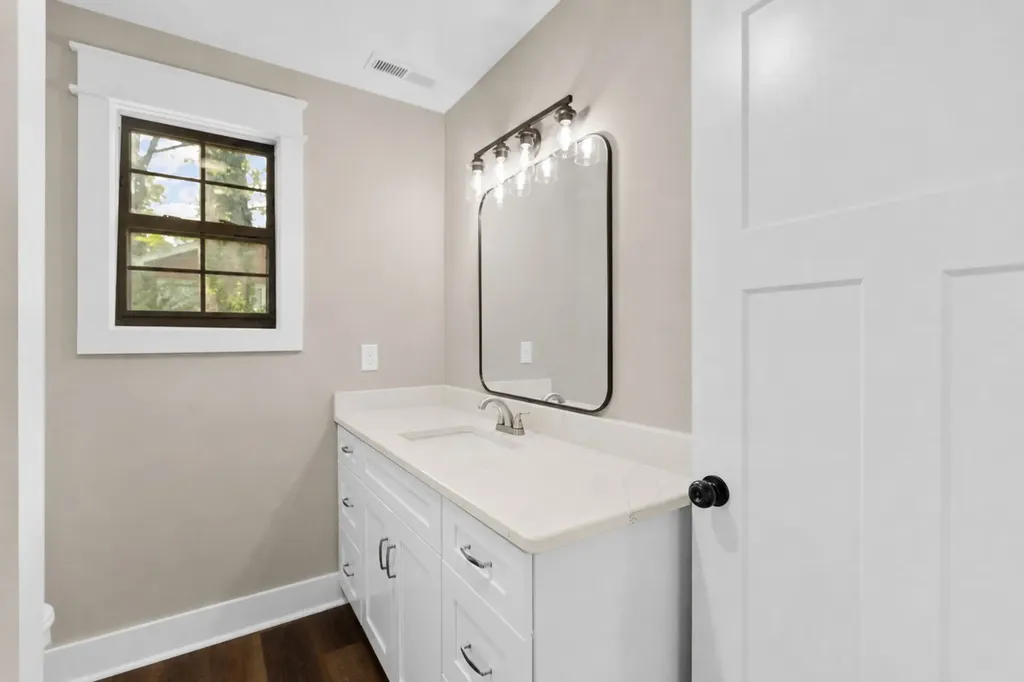 204 Foxboro Lane Tullahoma TN 37388