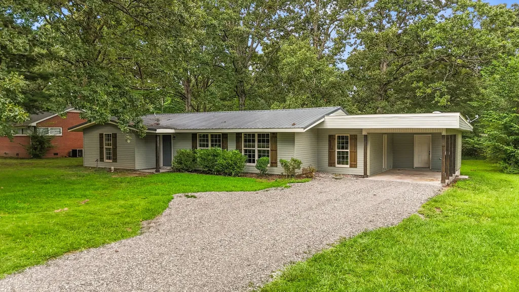 204 Foxboro Lane Tullahoma TN 37388