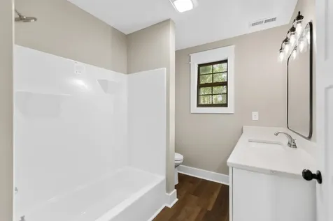 204 Foxboro Lane Tullahoma TN 37388