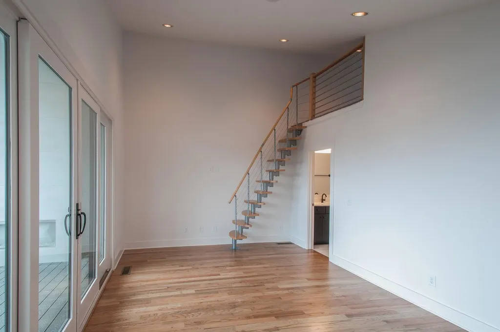 1001 9th Ave, S Nashville TN 37203