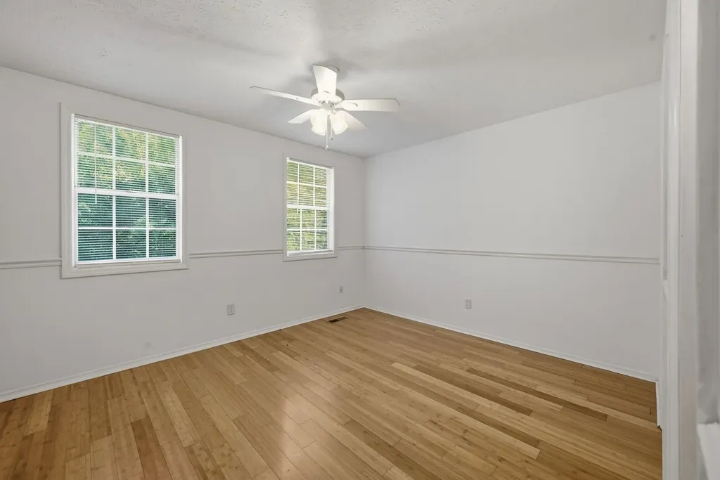 211 Oak Grove Drive Nashville TN 37217