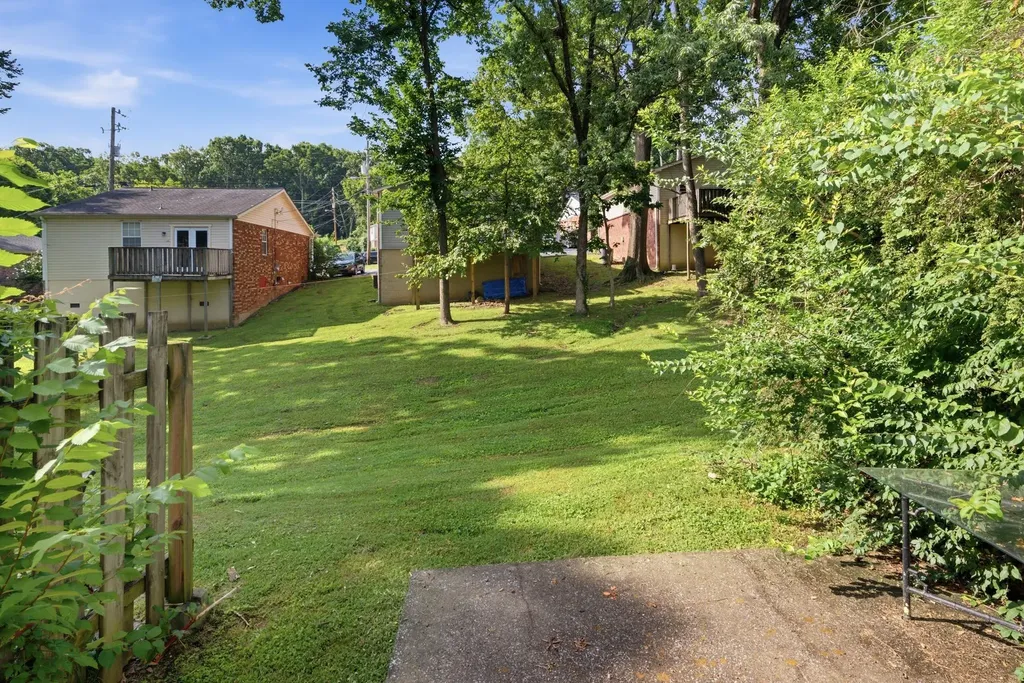 211 Oak Grove Drive Nashville TN 37217