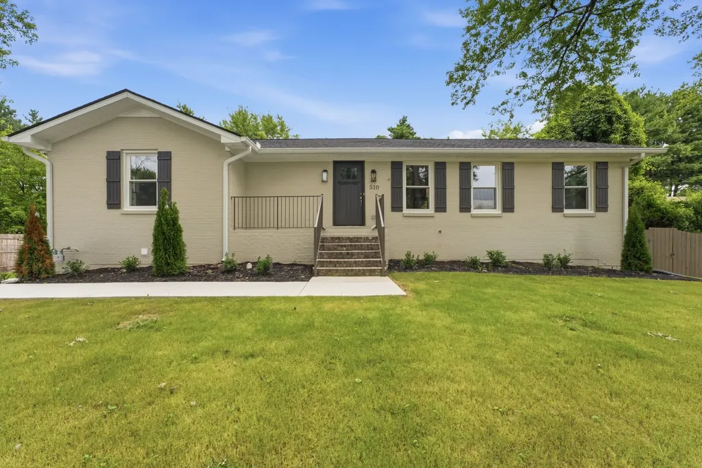 510 Iris Avenue Murfreesboro TN 37128