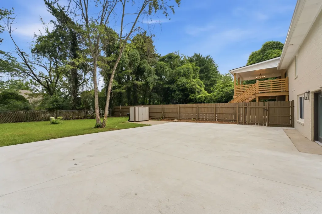 510 Iris Avenue Murfreesboro TN 37128