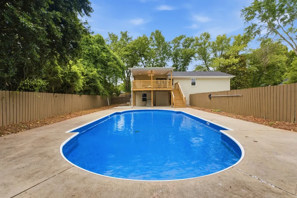 510 Iris Avenue Murfreesboro TN 37128
