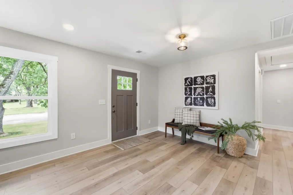 510 Iris Avenue Murfreesboro TN 37128