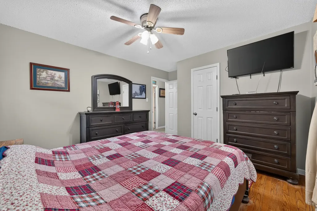83 W Point Drive Fayetteville TN 37334