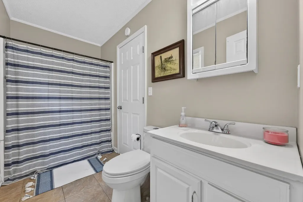 83 W Point Drive Fayetteville TN 37334