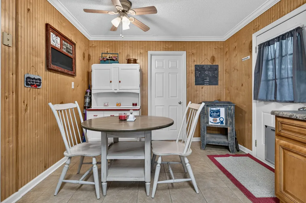 83 W Point Drive Fayetteville TN 37334