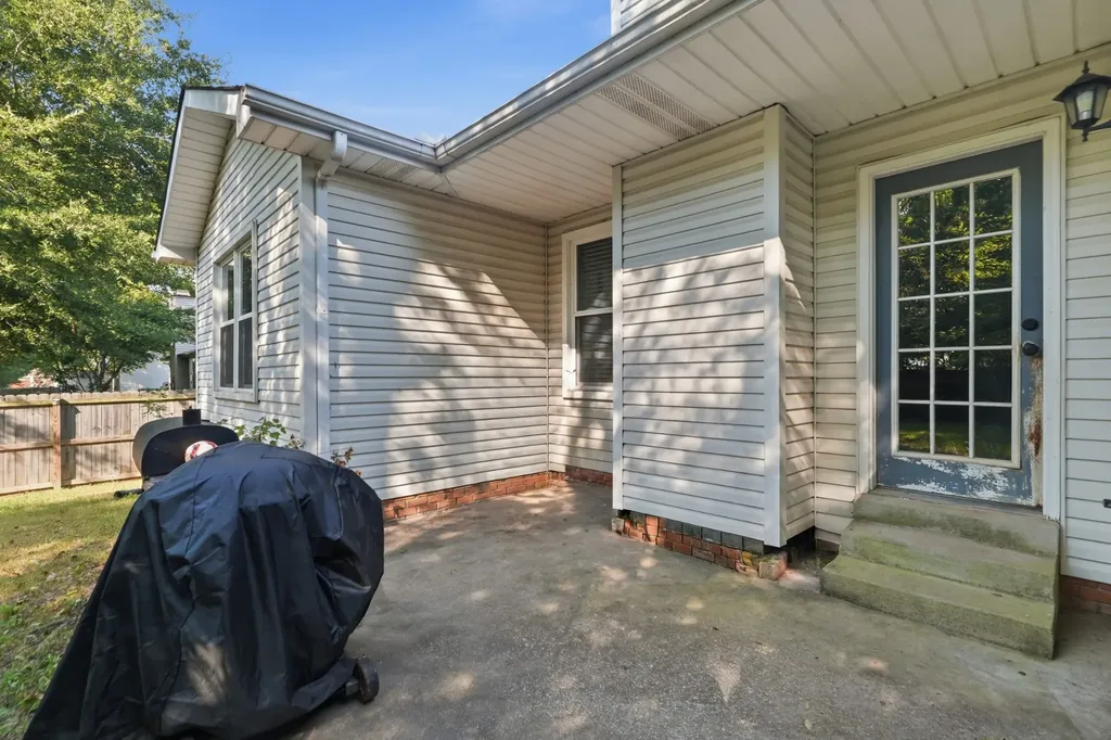 2670 Keyland Drive Clarksville TN 37040