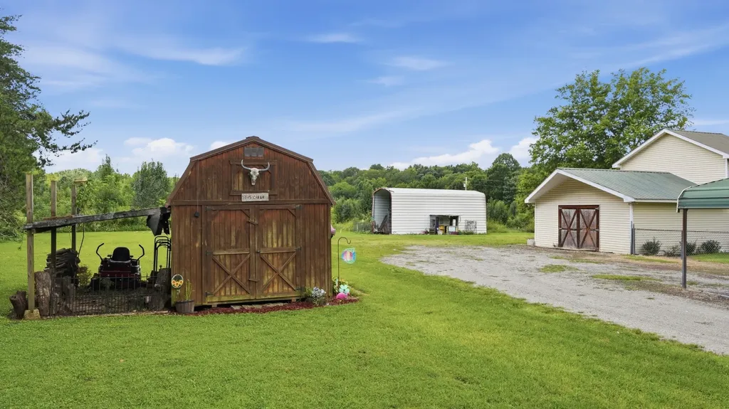 1830 Mcbride Road Lewisburg TN 37091