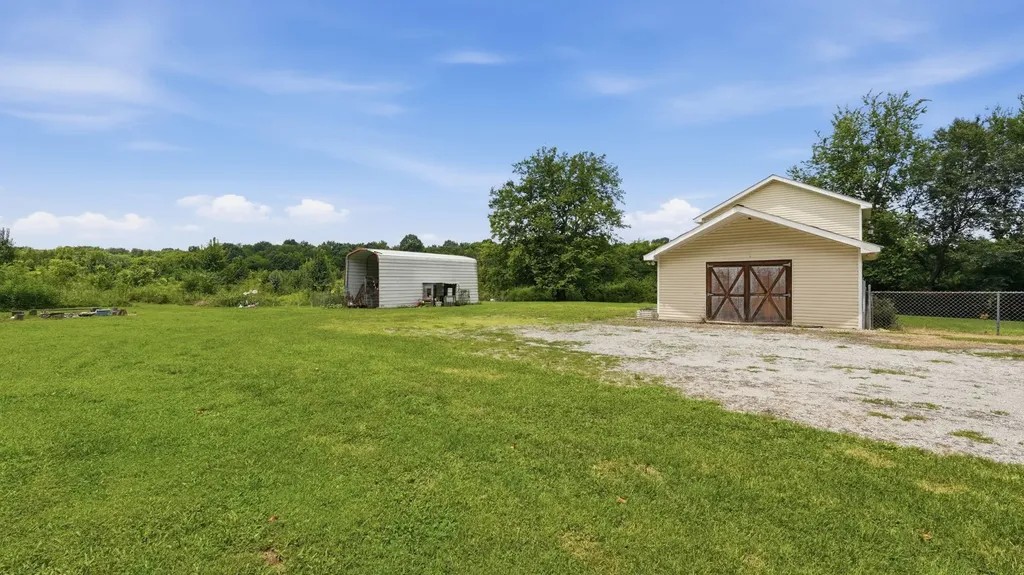 1830 Mcbride Road Lewisburg TN 37091