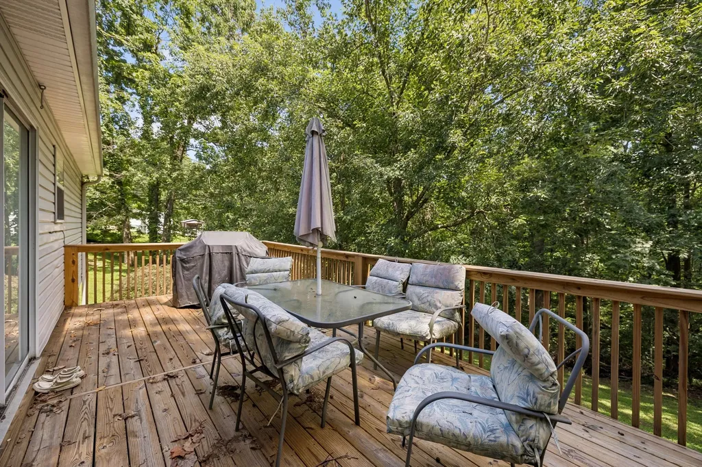 1044 Winding Way Drive White House TN 37188
