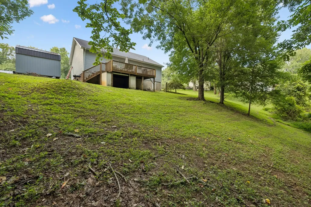 1044 Winding Way Drive White House TN 37188