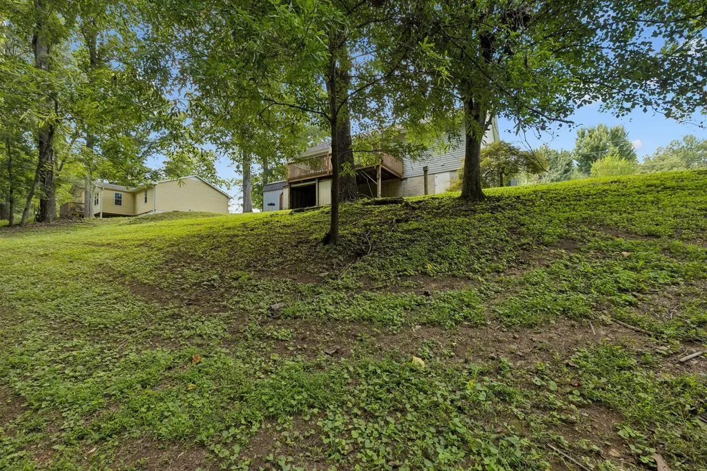 1044 Winding Way Drive White House TN 37188