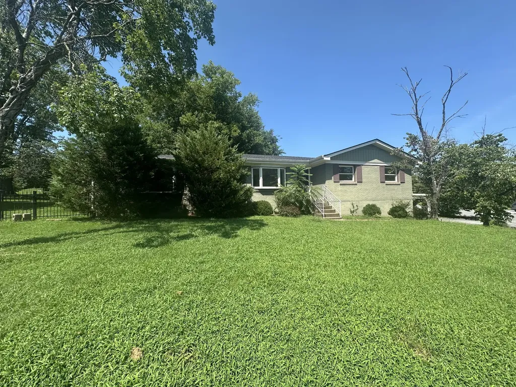 473 Sunliner Drive Nashville TN 37209