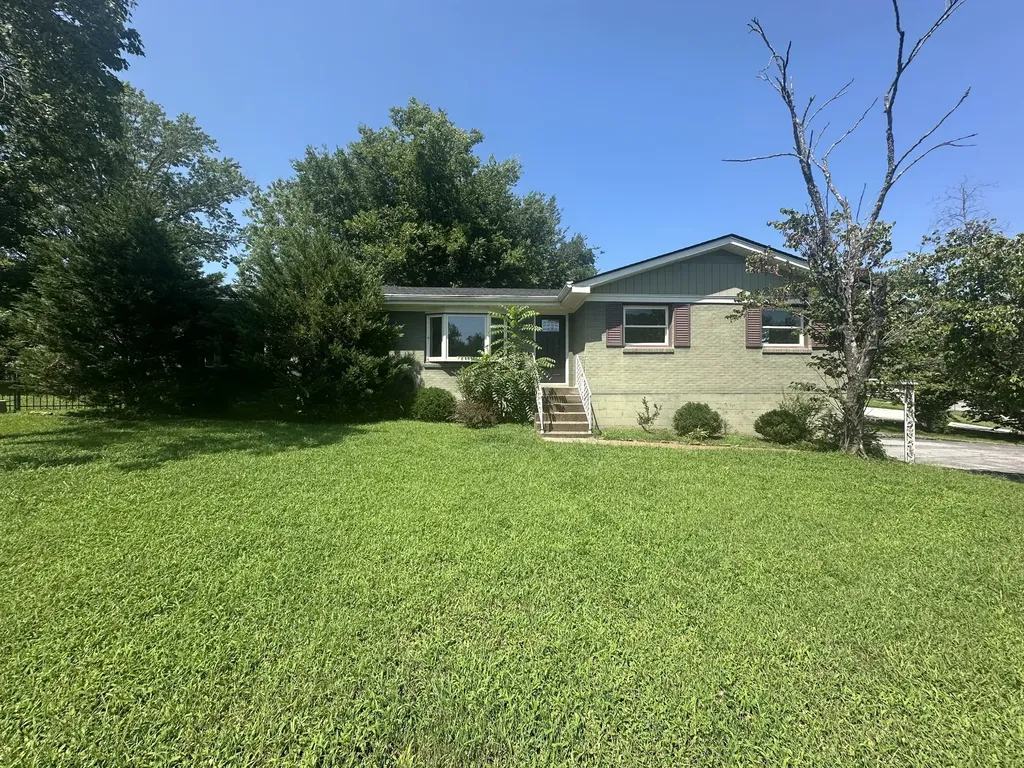 473 Sunliner Drive Nashville TN 37209