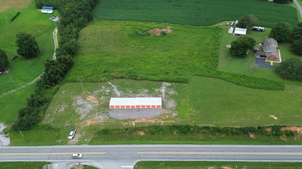 11430 Smithville Highway Smithville TN 37166